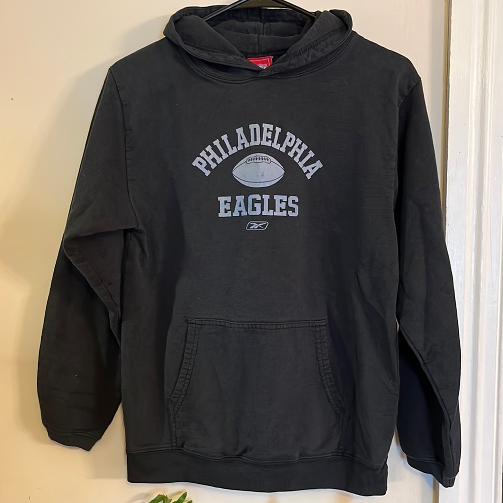 EAGLES sweatshirt